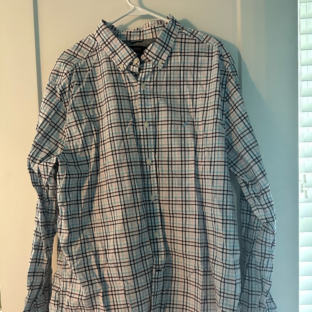 Men’s Nautica, long sleeve button-down